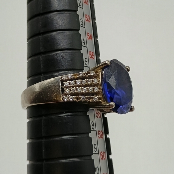 Sterling Silver and Blue Gemstone Ring Size 8 - Picture 4 of 5